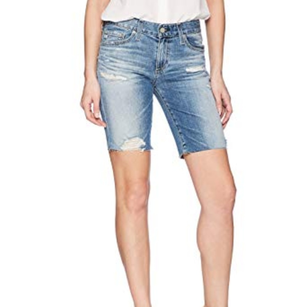AG "Nikki Short" Relaxed skinny fit